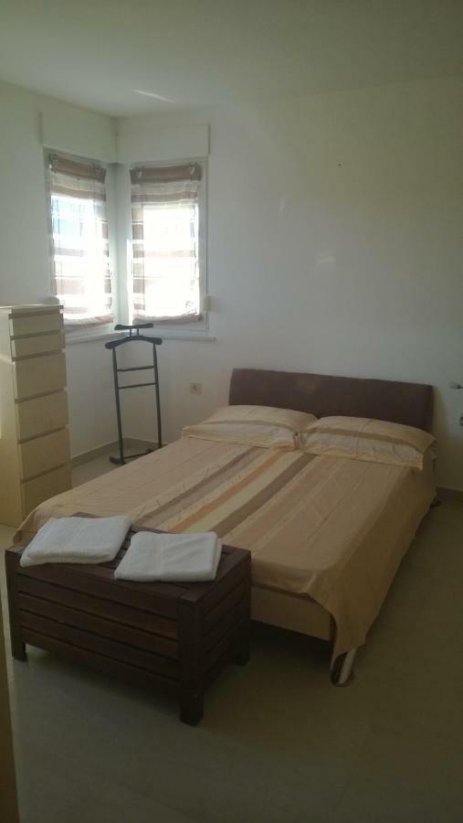 Apartment Vjera Пунат Экстерьер фото